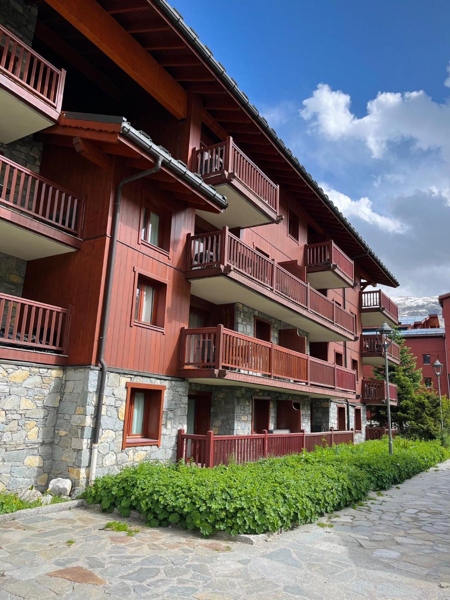 Apartment Appartments In Ecrin Des Neiges Tignes